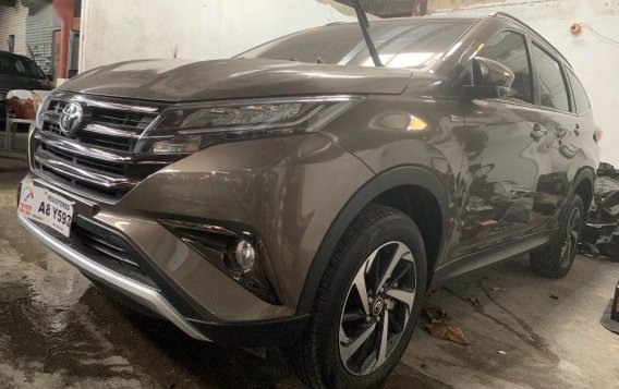 Selling Brown Toyota Rush 2019 in Quezon City