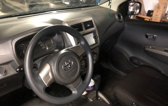 Selling Toyota Wigo 2017 Automatic Gasoline in Quezon City-2