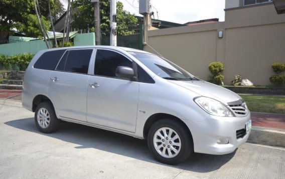 2nd Hand Toyota Innova 2013 for sale in Quezon City