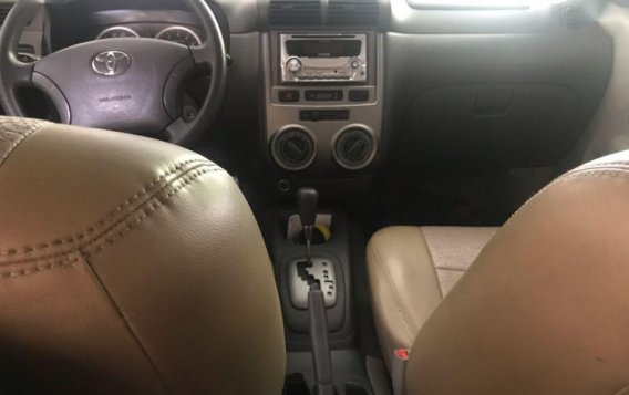 2nd Hand Toyota Avanza 2010 at 58246 km for sale in Antipolo-6