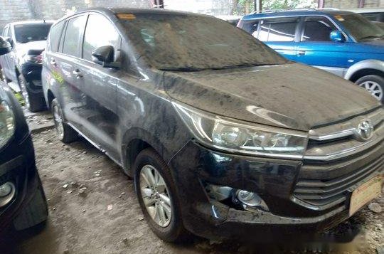 Selling Black Toyota Innova 2016 at 42000 km in Makati-1