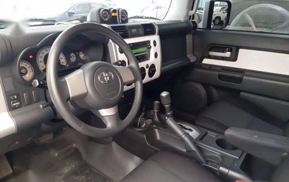 Selling Toyota Fj Cruiser 2015 Automatic Gasoline in Antipolo-6