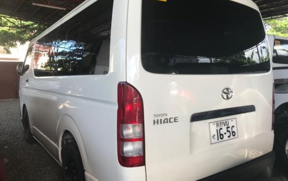 Selling White Toyota Hiace 2017 Manual Diesel in Quezon City-2