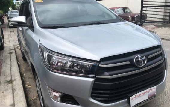 Silver Toyota Innova 2018 for sale in Quezon City-2