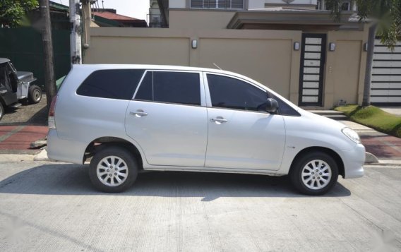 2nd Hand Toyota Innova 2013 for sale in Quezon City-1