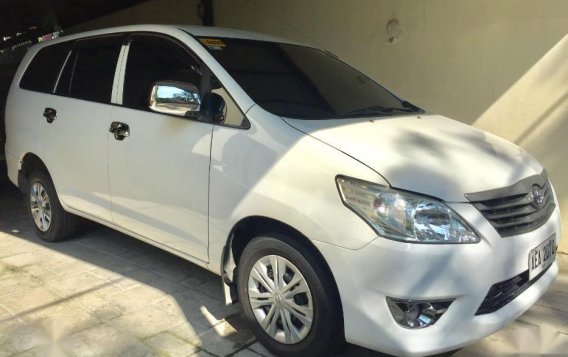 Selling 2nd Hand Toyota Innova 2015 Manual Diesel at 90000 km in Quezon City-1