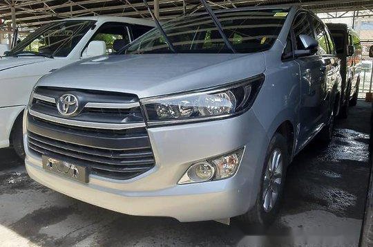 Selling Silver Toyota Innova 2017 in Parañaque-2