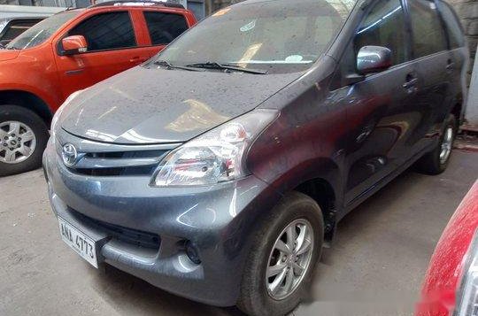 Grey Toyota Avanza 2015 at 21000 km for sale in Makati-4