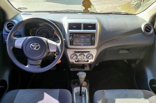 Black Toyota Wigo 2016 at 25000 km for sale -5