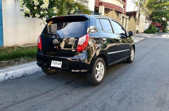 Black Toyota Wigo 2016 at 25000 km for sale -3