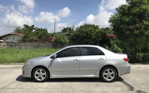 Selling 2nd Hand Toyota Corolla Altis 2012 at 73000 km -2