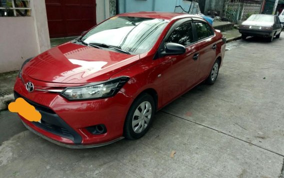 Red Toyota Vios 2017 for sale in Quezon City -1