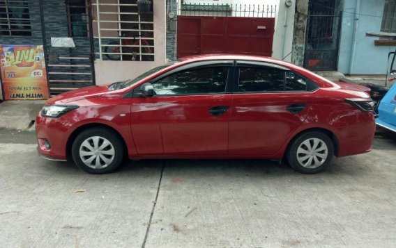 Red Toyota Vios 2017 for sale in Quezon City -6