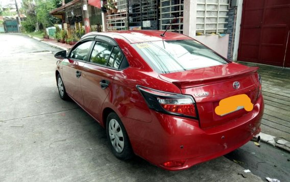 Red Toyota Vios 2017 for sale in Quezon City -2