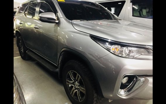Selling  Toyota Fortuner 2018 Automatic Gasoline at 12844 km -2