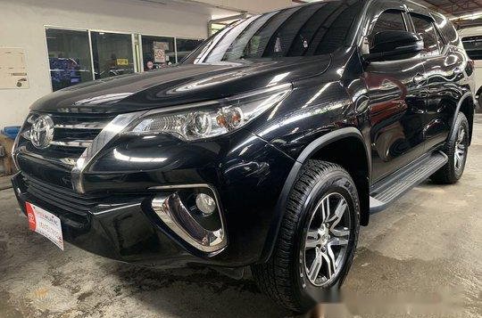 Selling Black Toyota Fortuner 2018 in Quezon City-1