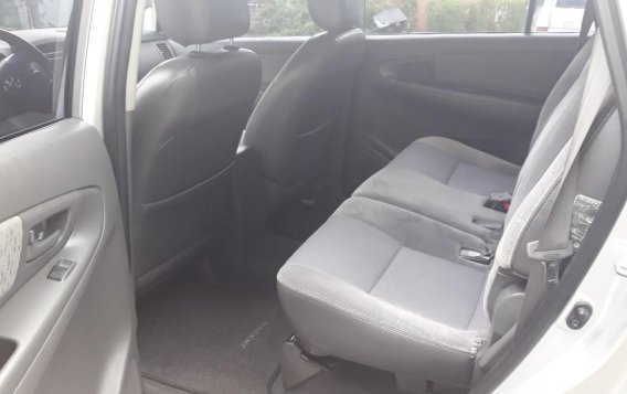 2013 Toyota Innova for sale in Quezon City -7