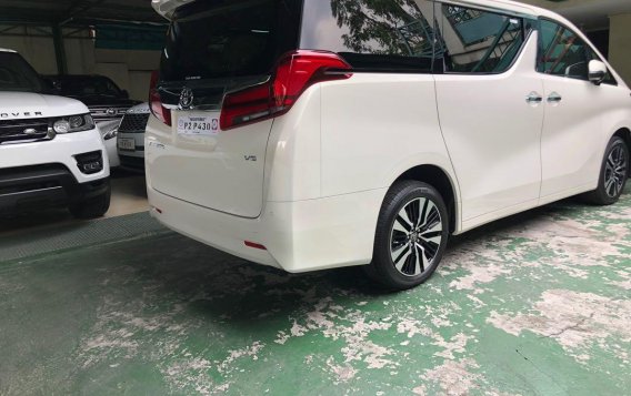 Brand New 2019 Toyota Alphard for sale in Quezon City -7