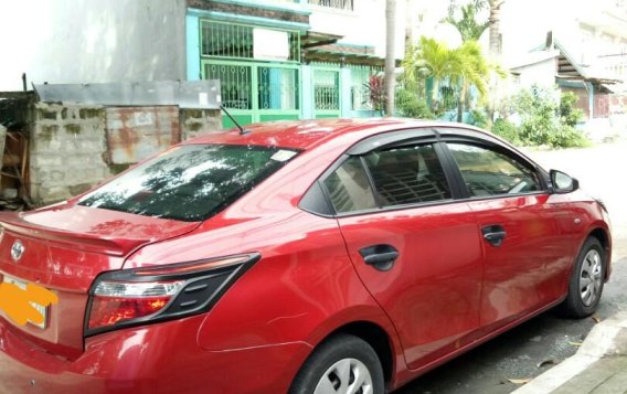 Red Toyota Vios 2017 for sale in Quezon City -4