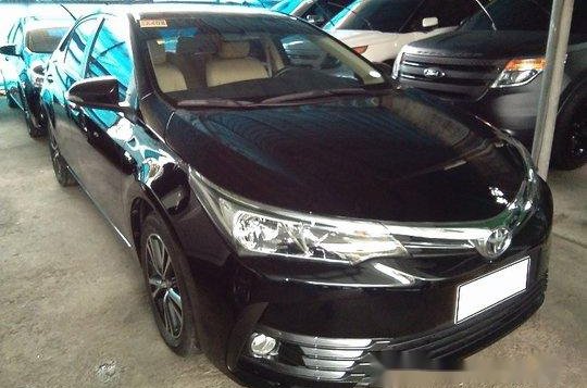 Sell Black 2018 Toyota Corolla Altis in Mandaluyong