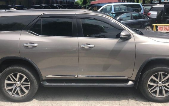 2016 Toyota Fortuner for sale in Pasig-8
