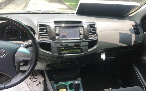 Toyota Fortuner 2016 for sale in Manila -4