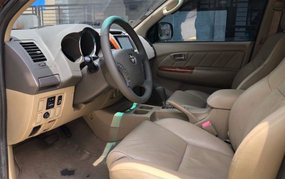 2010 Toyota Fortuner Automatic Gasoline for sale -9