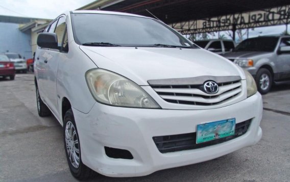 2010 Toyota Innova for sale in Mandaue 