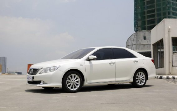 2012 Toyota Camry at 28000 km for sale-3