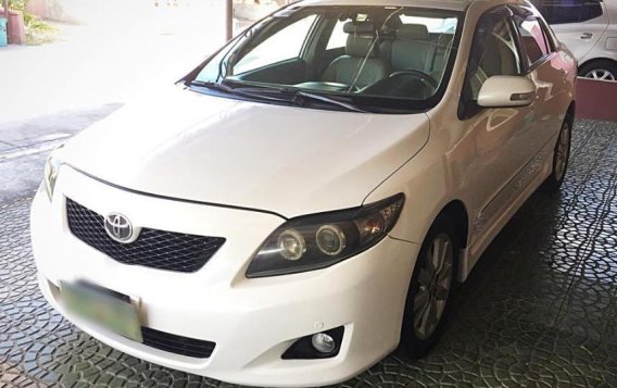 Selling Pearlwhite Toyota Altis 2010 in Angeles-2