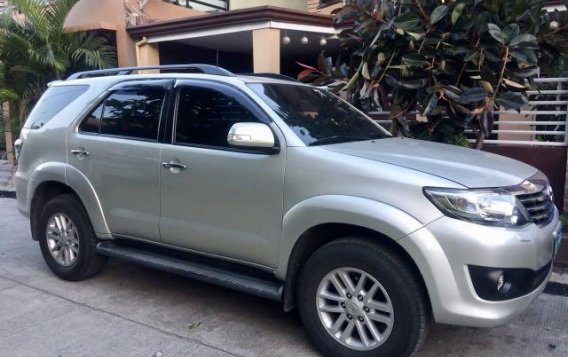 2013 Toyota Fortuner for sale in Cavite -8