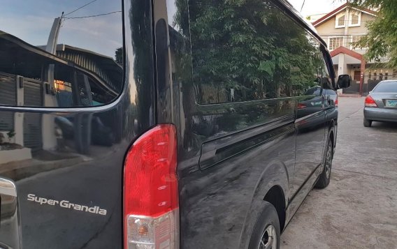 Toyota Hiace 2018 for sale in Bacoor -5