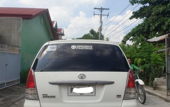2010 Toyota Innova for sale in Pampanga -2