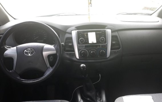 2013 Toyota Innova for sale in Quezon City -6