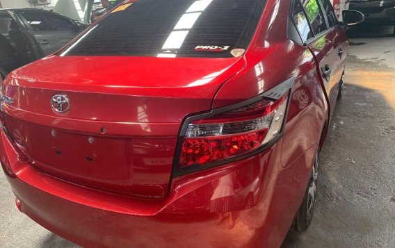 Red Toyota Vios 2017 for sale in Quezon City -3