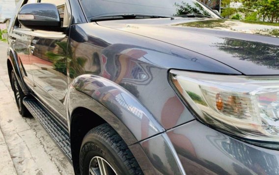 2012 Toyota Fortuner for sale in Bacoor-3