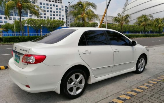 2011 Toyota Altis for sale in Makati -7