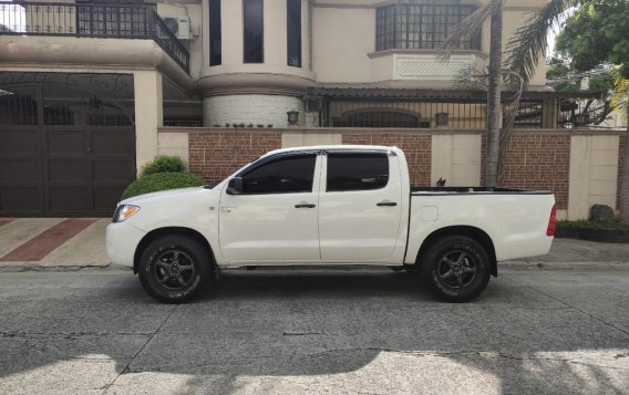 2008 Toyota Hilux for sale in Quezon City -2