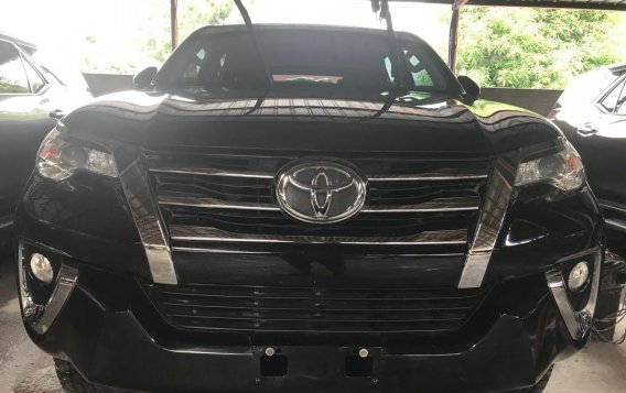 Selling Black Toyota Fortuner 2018 in Quezon City 