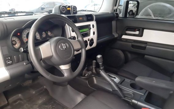 2015 Toyota Fj Cruiser for sale in Makati -8
