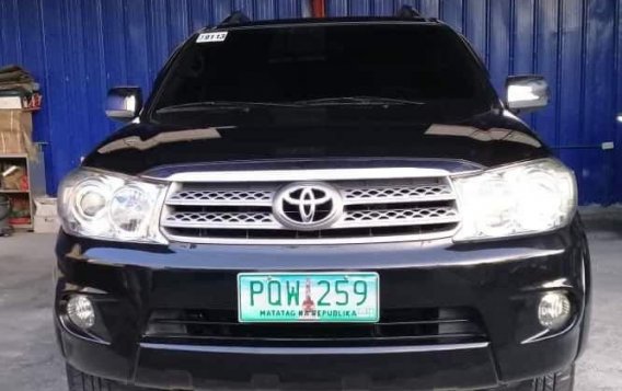 Toyota Fortuner 2011 for sale in Quezon City 