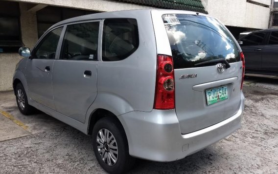 2010 Toyota Avanza for sale in Quezon City -2