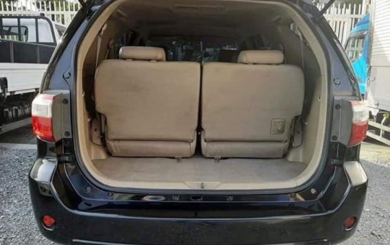 Toyota Fortuner 2011 for sale in Quezon City -7