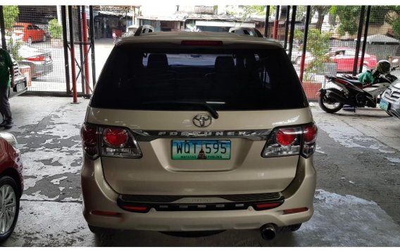 2014 Toyota Fortuner for sale in Quezon City -3