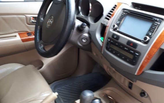 Selling Toyota Fortuner 2011 Automatic Diesel in Batangas -4