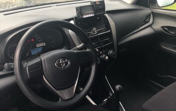 White Toyota Vios 2019 Sedan Manual Gasoline for sale-2