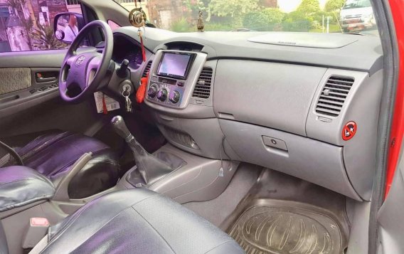 2013 Toyota Innova for sale in Quezon City-8