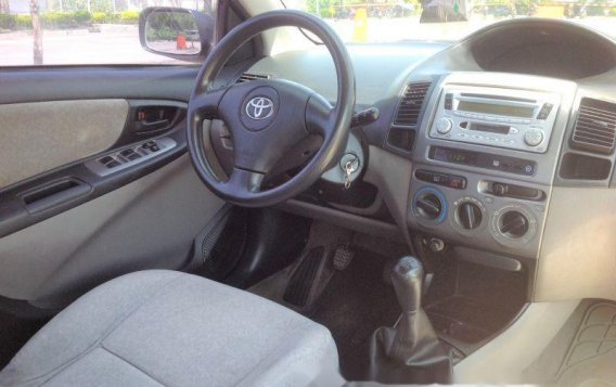 Selling Toyota Vios 2005 at 88000 km -1