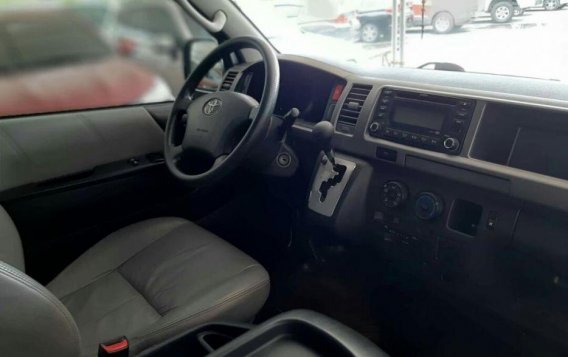 2013 Toyota Hiace for sale in Makati -7