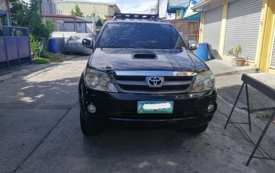 Like New Toyota Fortuner for sale at 80000 km in Las Pinas-1